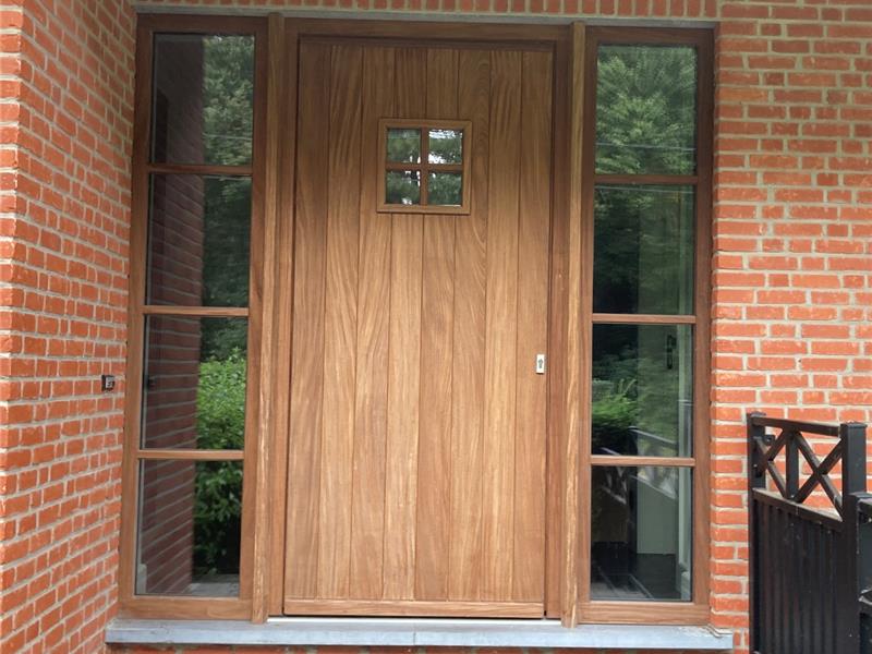 Plunderen Spanning Verlichten Houten ramen en deuren | Van Den Bergh - Essen